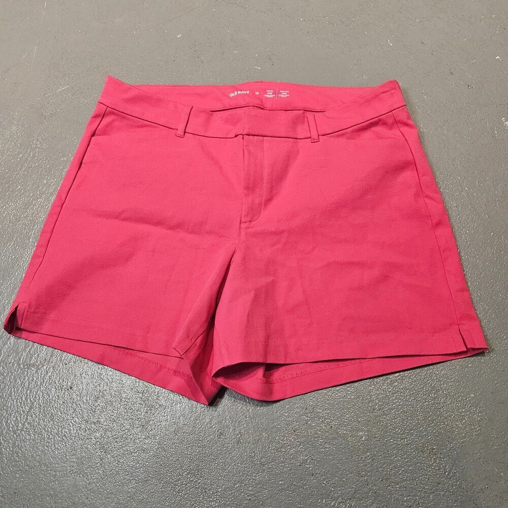 Old Navy High-Waisted Pixie Trouser Shorts, 5 inch sz16